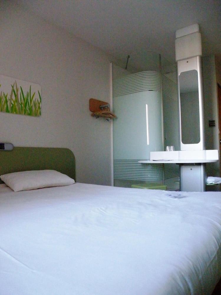 Ibis Budget Montauban Les Chaumes Eksteriør bilde