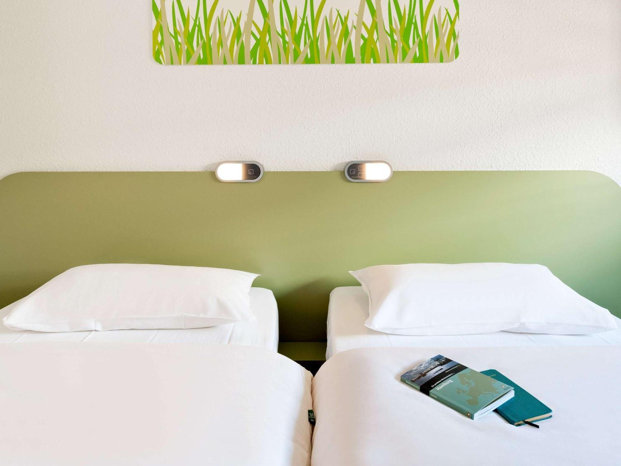 Ibis Budget Montauban Les Chaumes Eksteriør bilde