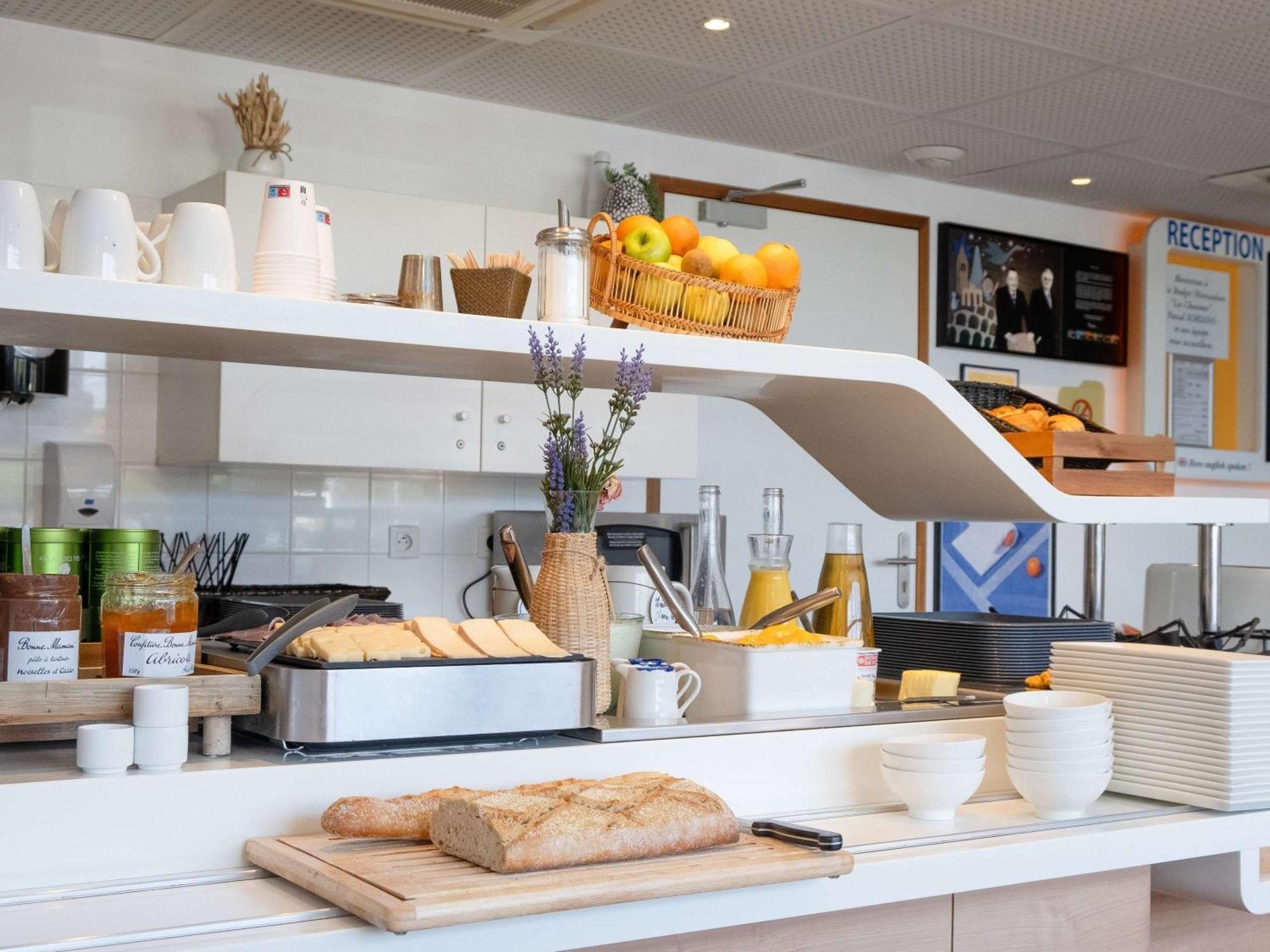 Ibis Budget Montauban Les Chaumes Eksteriør bilde