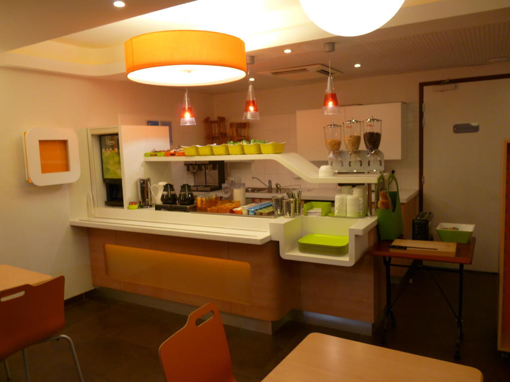 Ibis Budget Montauban Les Chaumes Eksteriør bilde
