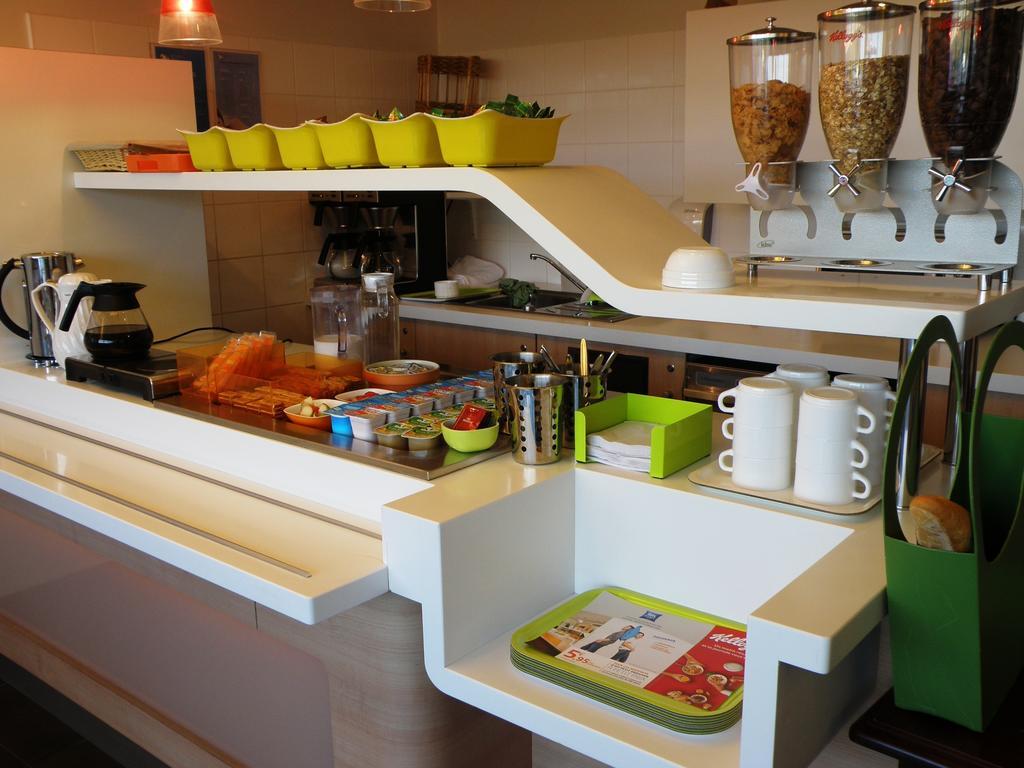Ibis Budget Montauban Les Chaumes Eksteriør bilde
